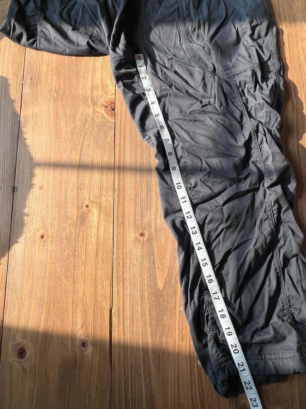 The North Face Women's Aphrodite 2.0 Capri Pants - Picture 7 of 7